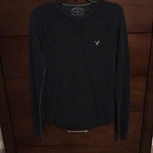 Long sleeve navy blue.